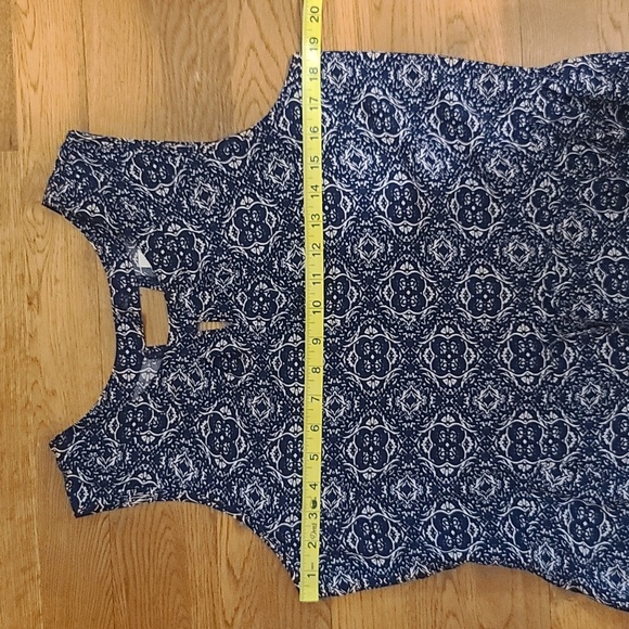NWT Women's Dark Blue and White Viscose A-line Sleeve less Dress(Sz 6) - Picture 7 of 12